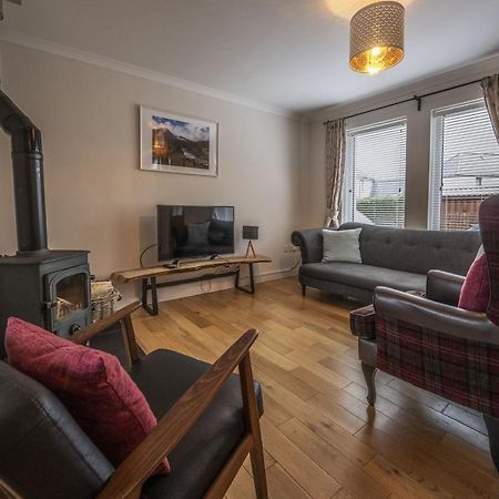 Sugarloaf Villa Форт Уилям Екстериор снимка